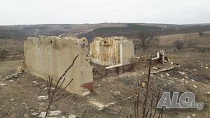 Имот в с. Габер 1 - storey 60 sq. m. built-up area 2050 sq. m. courtyard | Houses / Villas | Gaber