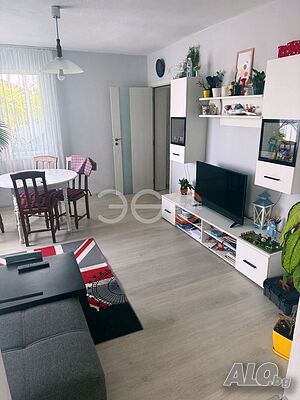 🏡 МАСИВНА ДВУЕТАЖНА КЪЩА С ГОЛЯМ ДВОР В ГР. ИГНАТИЕВО - ГОТОВА ЗА НАНАСЯНЕ! 🌳✨ 2 - storey 180 sq. m. built-up area 700 sq. m. courtyard | Houses / Villas | Ignatievo