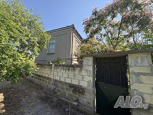 Къща в град Плиска 2 - storey 260 sq. m. built-up area 1186 sq. m. courtyard | Houses / Villas | Pliska