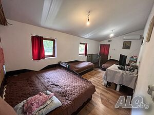 Къща в село Мадара 1 - storey 175 sq. m. built-up area 800 sq. m. courtyard | Houses / Villas | Madara