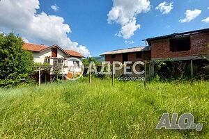 Къща/Вила, Горна Гращица, 104 кв.м., 35000 € 2 - storey 104 sq. m. built-up area 860 sq. m. courtyard | Houses / Villas | Gorna Grashtitsa