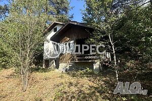 Къща/Вила, Долно Камарци, 47 кв.м., 55000 € 1 - storey 47 sq. m. built-up area 988 sq. m. courtyard | Houses / Villas | Dolno Kamartsi