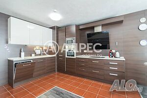 Многостаен, Приселци, 150 кв.м., 650 € Large 150 sq. m. Furnished Not last floor | Apartments | Priseltsi