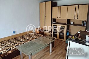 Къща в с. Болярско. Голямо дворно място. 1 - storey 50 sq. m. built-up area 3000 sq. m. courtyard | Houses / Villas | Bolyarsko