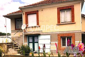 Къща с дворно място в с. Недялско 2 - storey 125 sq. m. built-up area 2040 sq. m. courtyard | Houses / Villas | Nedyalsko