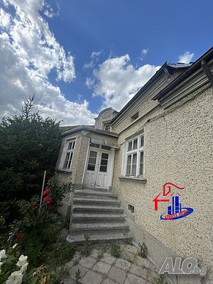 ТУХЛЕНА къща с гараж в село Осмар 1 - storey 170 sq. m. built-up area 900 sq. m. courtyard | Houses / Villas | Osmar