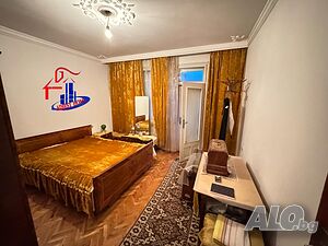 Многостаен ТУХЛЕН апартамент с ГАРАЖ в района на хотел Шумен Large 114 sq. m. Brick 1980 y. 3 floor Not last | Apartments | Bolnitsata Shumen