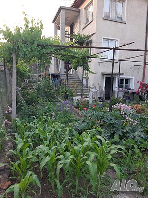 Продава се House Floor 68 sq. m. built-up area 280 sq. m. courtyard | Houses / Villas | Baykal Kardzhali