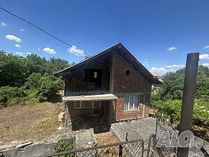 Двуетажна къща в Малко Белово 2 - storey 178 sq. m. built-up area 1070 sq. m. courtyard | Houses / Villas | Belovo