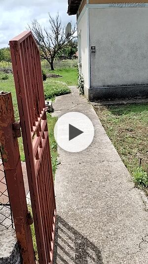 Продава къща 1 - storey 75 sq. m. built-up area 1800 sq. m. courtyard | Houses / Villas | с.Кардам General Toshevo