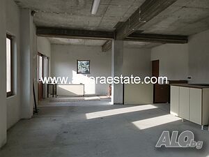 Складово помещение, 200 кв.м., с двор 600 кв.м., под наем, в с. Левуново, на 12 км. от гр. Сандански Storage area 200 sq. m. | Warehouses, industrial and agricultural properties | Levunovo