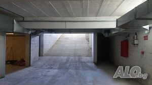 Продажба Частен гараж / Паркомясто гр. Велико Търново - Бузлуджа 18m² Garage (private) 24 sq. m. Brick | Garages, Parking spots | Zona B Veliko Tarnovo
