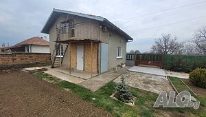 Тухлена къща за продажба в село Дъскот, община Павликени. 1 - storey 45 sq. m. built-up area 1920 sq. m. courtyard | Houses / Villas | Daskot
