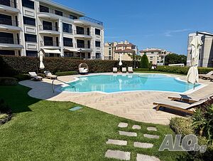 Mалка бутикова сграда_Sunny Island Deluxe 1-Bedroom 75 sq. m. Furnished | Apartments | Chernomorets