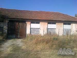 склад-земя и сгради Industrial premises 375 sq. m. | Warehouses, industrial and agricultural properties  | с.Градец обл.Видин Gradets