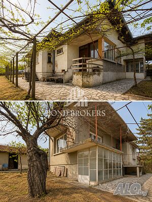 Семейна къща с голям парцел в гр. Бургас, кв. Рудник 1 - storey 139 sq. m. built-up area 1030 sq. m. courtyard | Houses / Villas | Rudnik Burgas