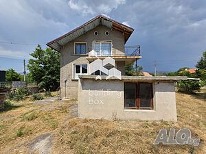 Двуетажна къща - с. Стефаново 2 - storey 140 sq. m. built-up area 1473 sq. m. courtyard | Houses / Villas | Stefanovo