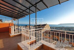 Тристаен апартамент с морска панорама - кв. Бриз + двоен гараж и паркомясто 2-Bedroom 120 sq. m. Brick 2008 y. 6 floor Last floor | Apartments | Briz Varna