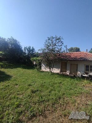 Продава Парцел с. Борика с постройка и малка къща 65000 евро 1 - storey 35 sq. m. built-up area 904 sq. m. courtyard | Houses / Villas | Borika