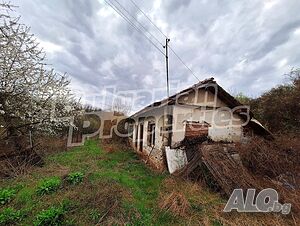 Парцел в регулация със сгради близо до Дупница Sale 2000 sq. m. Regulated (RLE) | Land for development, Investment projects | Piperevo