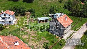Къща с двор и в планински район до Самоков 3 - storey 136 sq. m. built-up area | Houses / Villas | Alino