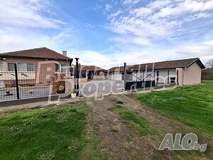 Обзаведен имот с басейн и прекрасна гледка в село Коневец 2 - storey 80 sq. m. built-up area | Houses / Villas | Konevets