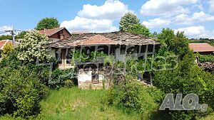 Вековна къща с автентичен чар и панорамна гледка близо до града 2 - storey 166 sq. m. built-up area | Houses / Villas | Lovnidol