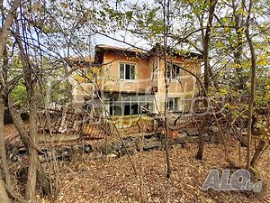 Две къщи в село Генерал Тошево близо до Ямбол 2 - storey 220 sq. m. built-up area | Houses / Villas | General Toshevo
