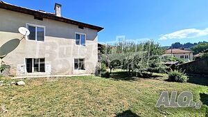 Двуетажна къща с двор в с. Горно Драглище, на 13 км от Банско 2 - storey 164 sq. m. built-up area | Houses / Villas | Gorno Draglishte