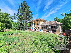 Имот с просторен двор от 1700 кв.м. в с. Димча 2 - storey 100 sq. m. built-up area | Houses / Villas | Dimcha
