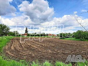 Урегулиран парцел недалеч от Велико Търново Sale 3270 sq. m. Regulated (RLE) | Land for development, Investment projects | Pavel