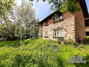 Селски имот с потенциал близо до Ловеч 1 - storey 72 sq. m. built-up area | Houses / Villas | Gorno Pavlikene