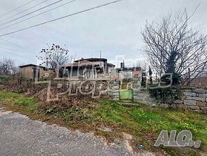 Къща с голям двор и кладенец в село Гранитово 2 - storey 92 sq. m. built-up area | Houses / Villas | Granitovo