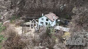Kъща в с. Луково, област София 220 sq. m. built-up area 1700 sq. m. courtyard | Houses / Villas | Lukovo