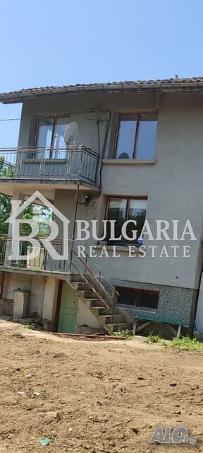 Продава се къща с просторен парцел в с. Гурково, гр. Ботевград - Отлична инвестиция и спокойствие бл.. 120 sq. m. built-up area 945 sq. m. courtyard | Houses / Villas | Botevgrad