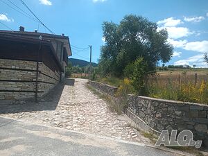 До центъра на Копривщица. Продавам УПИ 353 кв.м., улица, ток, вода, канал. Sale 353 sq. m. Regulated (RLE) With electricity Water pipe | Land for development, Investment projects | Koprivshtitsa