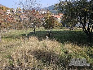 Публична продан от ЧСИ на Парцел в гр. Своге Sale 440 sq. m. Regulated (RLE) | Land for development, Investment projects | Svoge