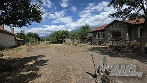 УПИ с къща - с. Васил Левски, общ. Карлово Sale 1376 sq. m. Regulated (RLE) With electricity Water pipe | Land for development, Investment projects | Vasil Levski