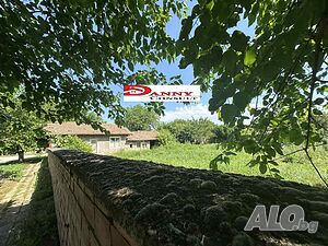 Стара къща с двор и кладенец в с. Ресен 1 - storey 60 sq. m. built-up area 870 sq. m. courtyard | Houses / Villas | Resen
