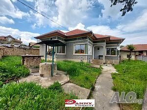 Едноетажна къща с двор и кладенец в с. Куцина, общ. Полски Тръмбеш 1 - storey 107 sq. m. built-up area 1559 sq. m. courtyard | Houses / Villas | Kutsina