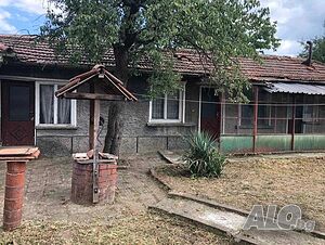 Едноетажна къща в с. Козаревец 1 - storey 110 sq. m. built-up area 470 sq. m. courtyard | Houses / Villas | Kozarevets