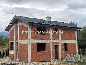 Двуетажна къща с Акт 14 за продажба в с. Бараково, област Кюстендил. 2 - storey 140 sq. m. built-up area 420 sq. m. courtyard | Houses / Villas | Barakovo