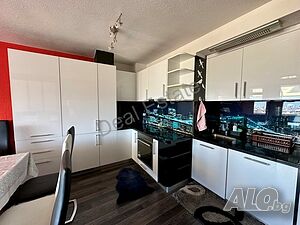 Тристаен апартамент под наем в широк център на град Благоевград в близост до Община Благоевград. 2-Bedroom 95 sq. m. Furnished Last floor | Apartments | Center Blagoevgrad