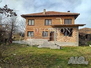 140 кв.м РЗП 4655 кв.м двор 2 - storey 140 sq. m. built-up area 4655 sq. m. courtyard | Houses / Villas | Papratliva