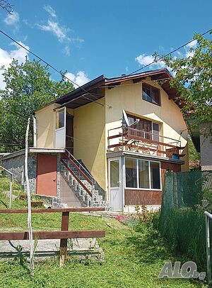 Къща, с. Дивотино 3 - storey 50 sq. m. built-up area 408 sq. m. courtyard | Houses / Villas | Divotino