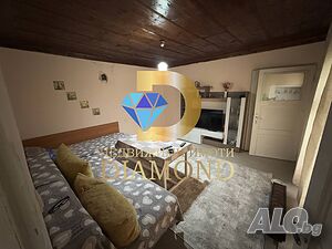 Едноетажна къща в с. Златна ливада, общ. Чирпан 1 - storey 60 sq. m. built-up area 750 sq. m. courtyard | Houses / Villas | Zlatna livada