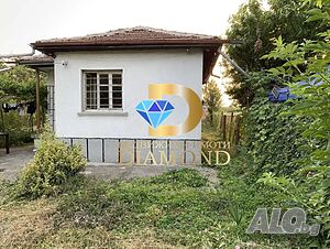 Къща в село Ахматово, обл. Пловдив 1 - storey 92 sq. m. built-up area 1000 sq. m. courtyard | Houses / Villas | Ahmatovo