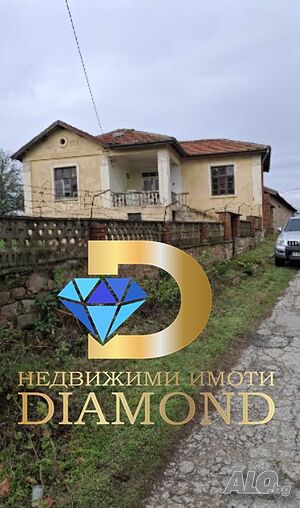 Къща в село Остър камък, общ. Харманли 2 - storey 100 sq. m. built-up area 700 sq. m. courtyard | Houses / Villas | Ostar kamak
