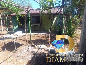 Едноетажна къща в село Бяло поле, общ. Опан 1 - storey 51 sq. m. built-up area 3000 sq. m. courtyard | Houses / Villas | Byalo pole