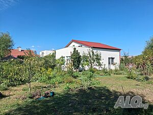 Прекрасен дом с морска гледка 1 - storey 200 sq. m. built-up area 405 sq. m. courtyard | Houses / Villas | кв.Каменар Pomorie